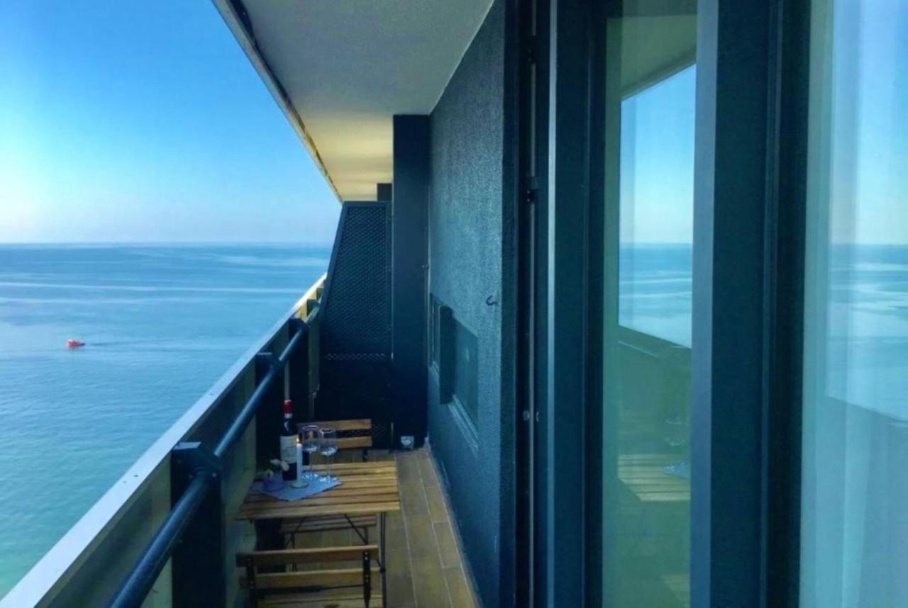Sea Side Aparthotel In Orbi Complex Batumi Exterior foto